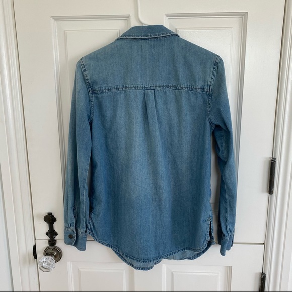 Gap 1969 Denim Button-Down Top - Picture 5 of 7